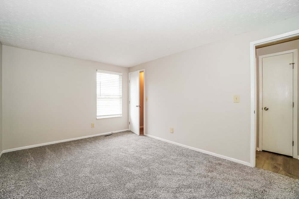 Building Photo - 4880 River Trail Ct