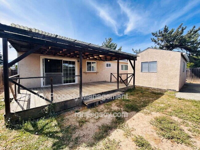 Building Photo - 803 Blue Bill Way