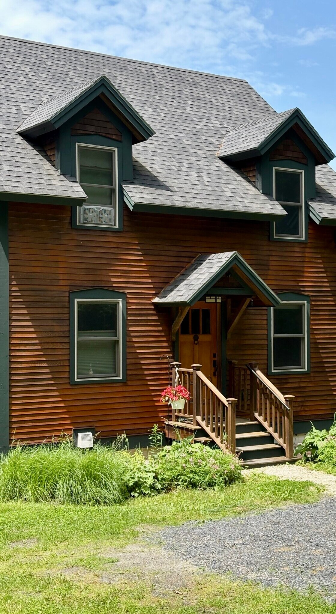 Building Photo - 475 Black Bear Holw