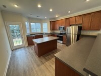 Building Photo - Newly Renovated 2-Bed, 2.5 Bath Townhome!