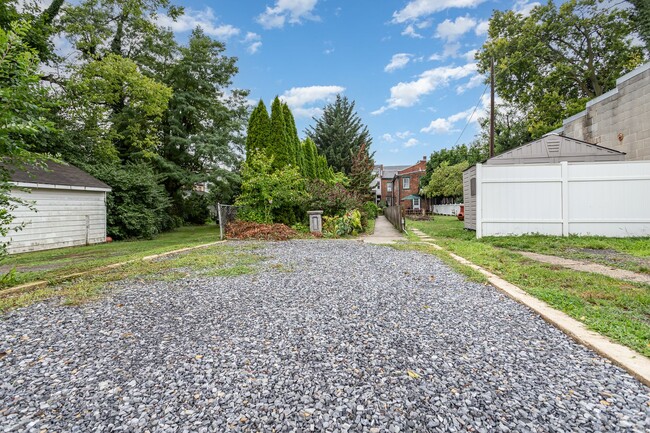 Building Photo - 3 Bedroom Home located in Carlisle PA