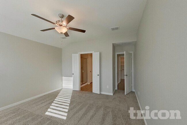 Building Photo - 1348 Renoir Dr