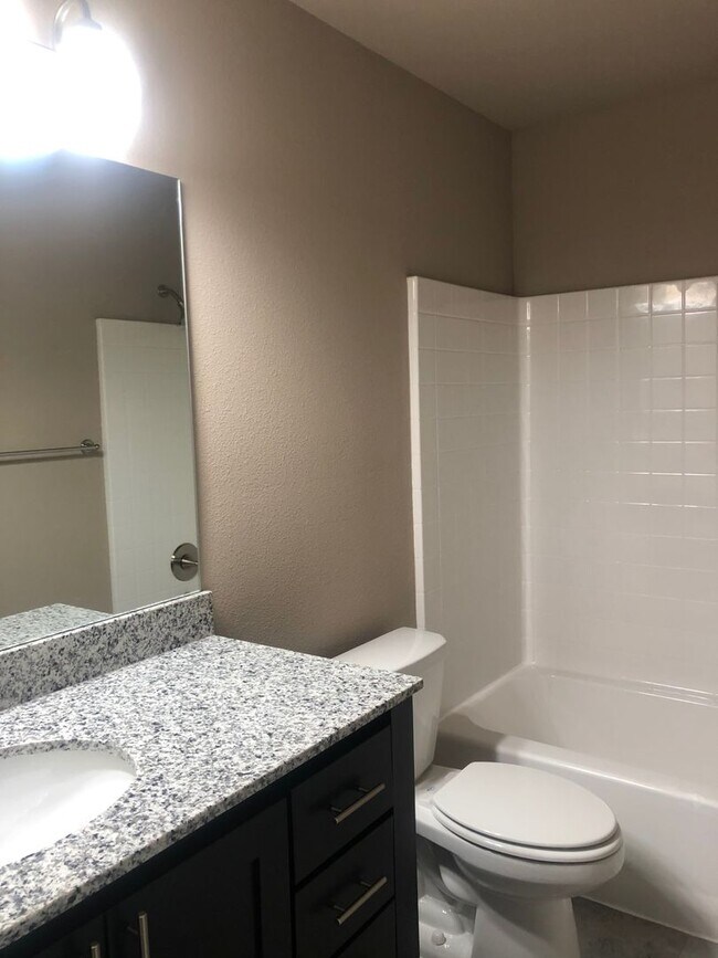 Building Photo - Beautiful home in Ashbury Park