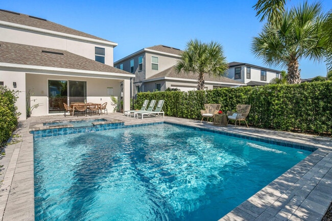 Building Photo - 7458 Gathering Dr