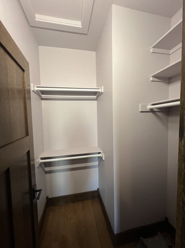 Building Photo - 730 6th St