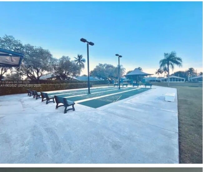 Building Photo - 1522 SE 16th Ave