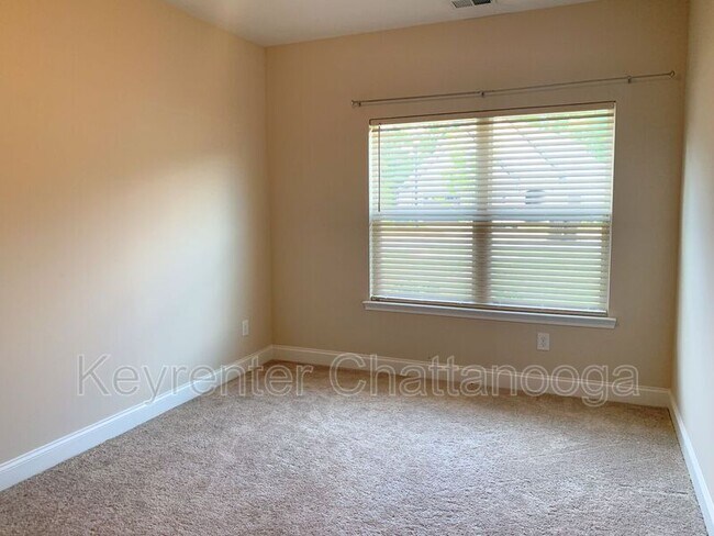 Building Photo - 1517 Buttonwood Lp