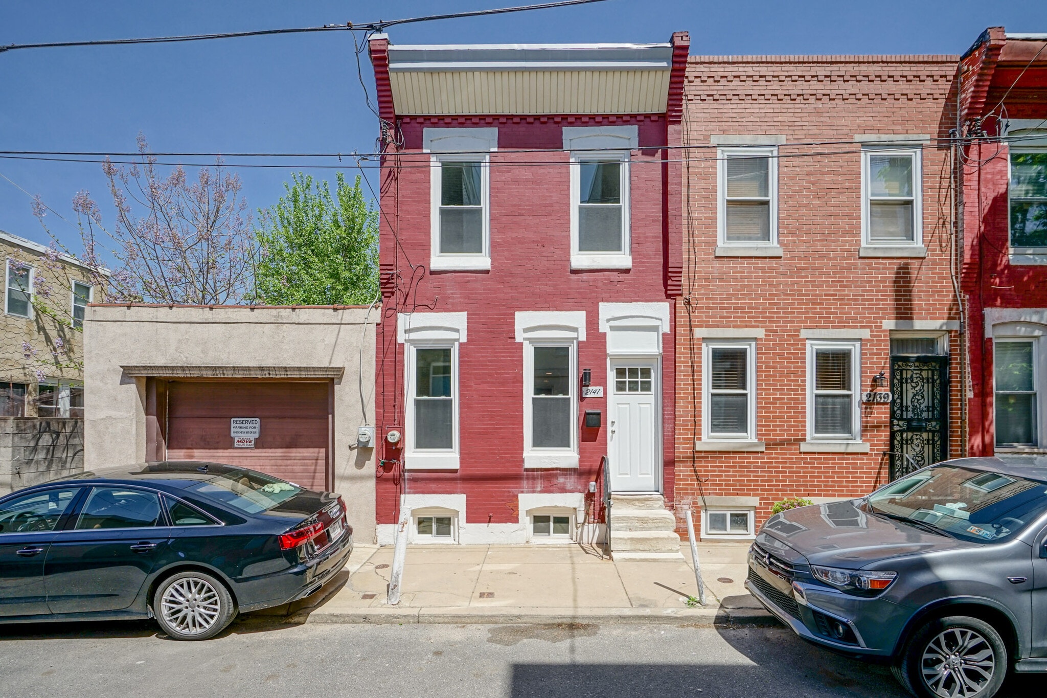 Building Photo - 2141 Titan St