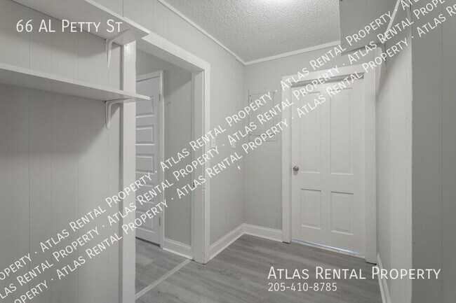 Building Photo - 66 Al Petty St
