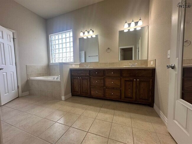Building Photo - 5441 Prairie Lace Ln