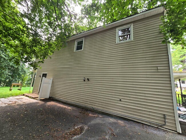 Building Photo - 2769 NY-94