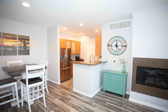 Building Photo - 6900 E Princess Dr