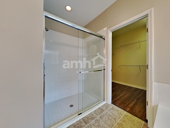 Building Photo - 655 Sunny Stroll Dr