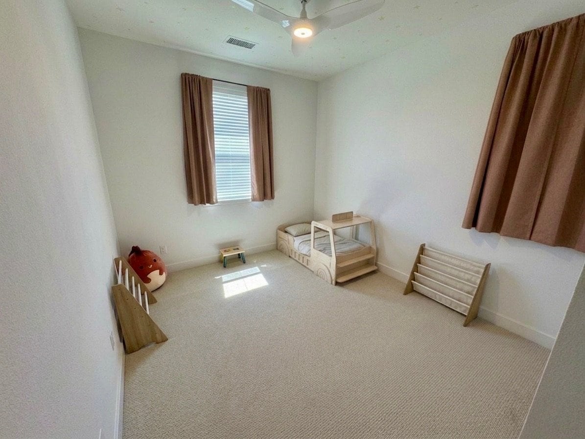 Building Photo - 1358 Blue Port Wy