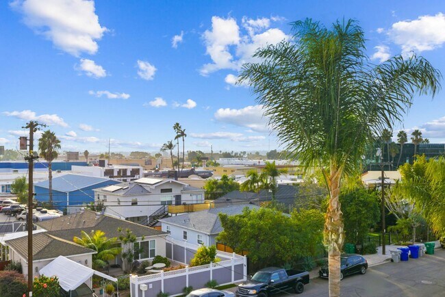 Building Photo - 5051 Savannah St