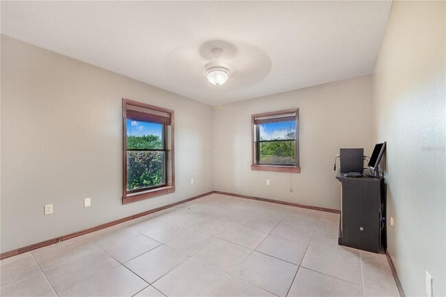 Building Photo - 7740 Lake Hatchineha Rd
