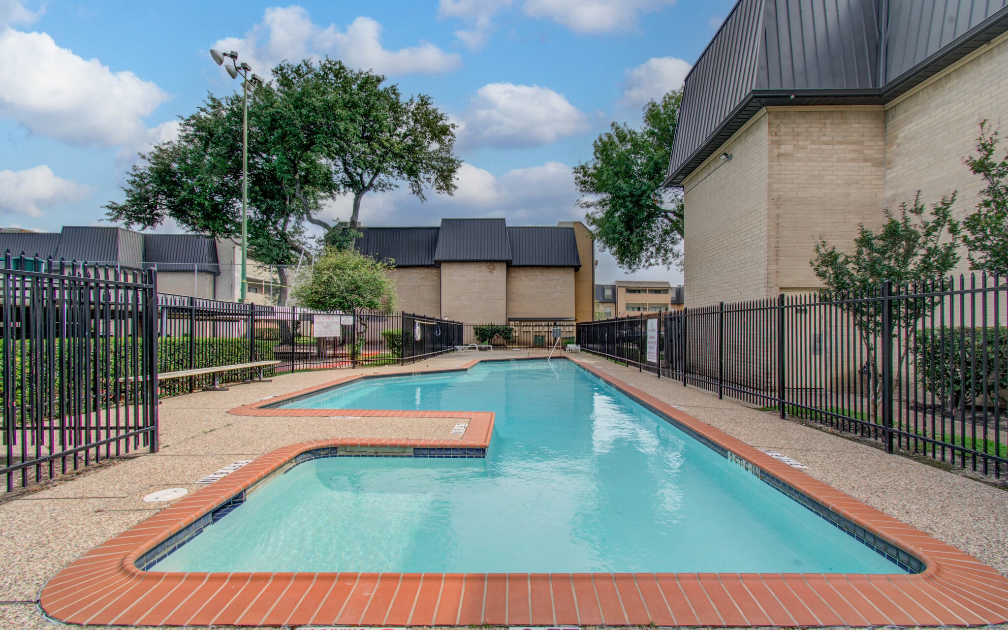 Building Photo - 8429 Hearth Dr