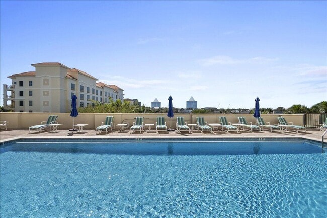 Building Photo - 3620 Gardens Pkwy