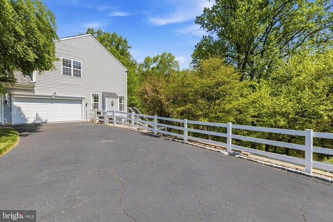 Building Photo - 307 Winterthur Ln