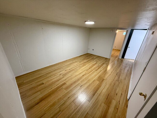 Building Photo - 3 Bedroom, 2 Bathroom in Candy Cane Lane Edition!