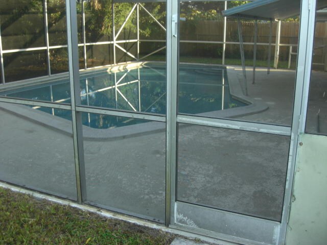 Building Photo - 295 Cherry St