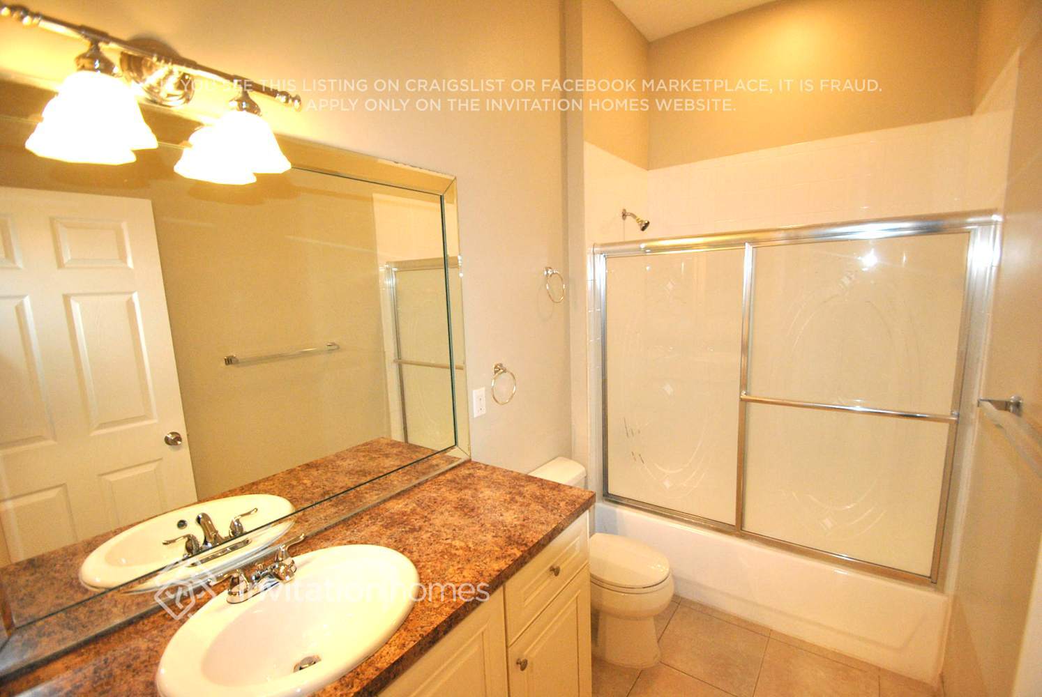 Building Photo - 2448 Sandy Cay