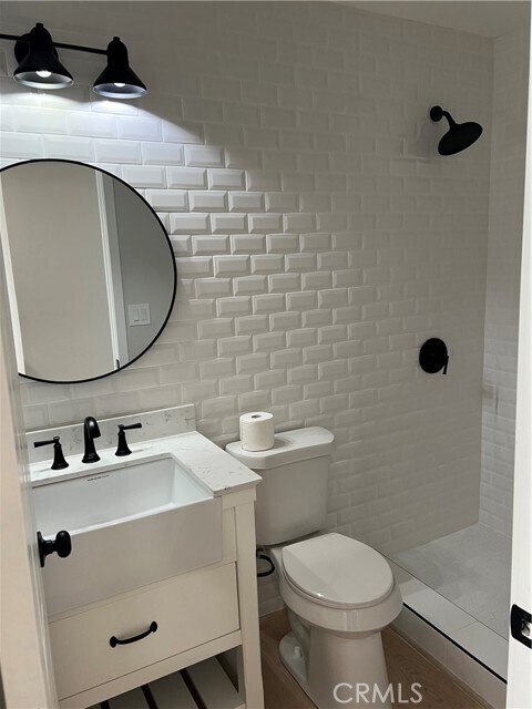 Building Photo - 8893 Nuevo Ave