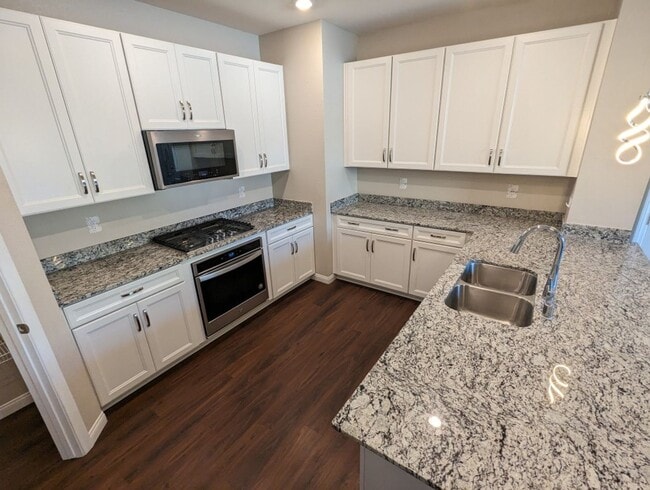 Building Photo - 3518 Montepulciano Ln