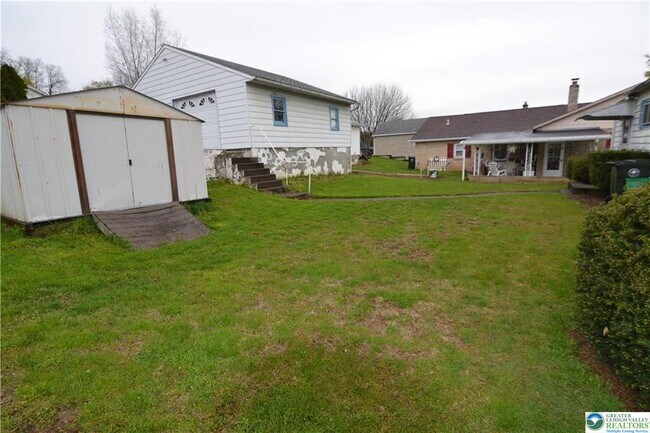 Building Photo - 353 West St