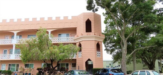 Building Photo - 2457 Ecuadorian Way