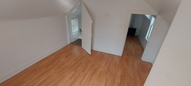 Building Photo - 436 Wood St