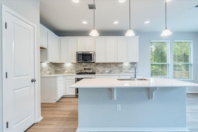 Building Photo - 10515 Turnbull Loop