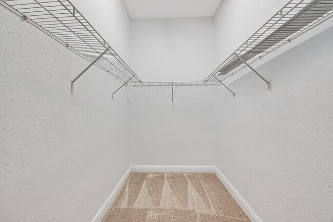 Building Photo - 9778 Bowline Dr