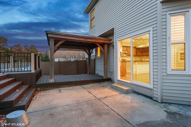 Building Photo - 24250 Merlot Ln