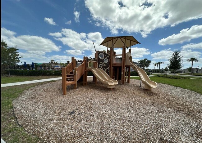 Building Photo - 662 Stoney Pointe Cir
