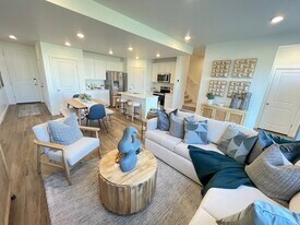 Building Photo - 1566 N Summer Spgs Cv