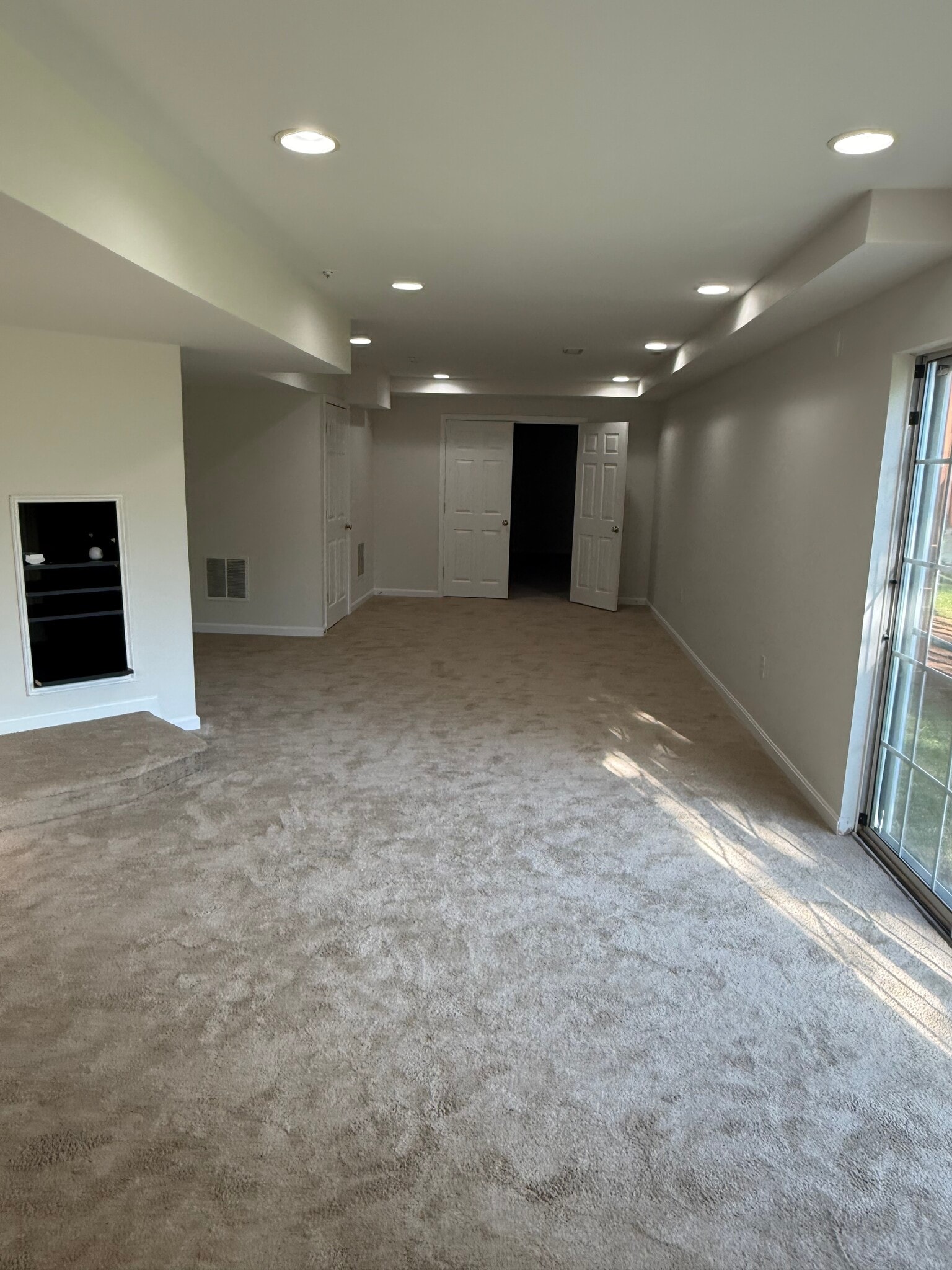 Finished Basement - 911 Lake Front Dr