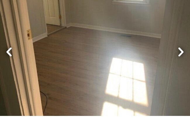 Building Photo - 230 Nash Rd