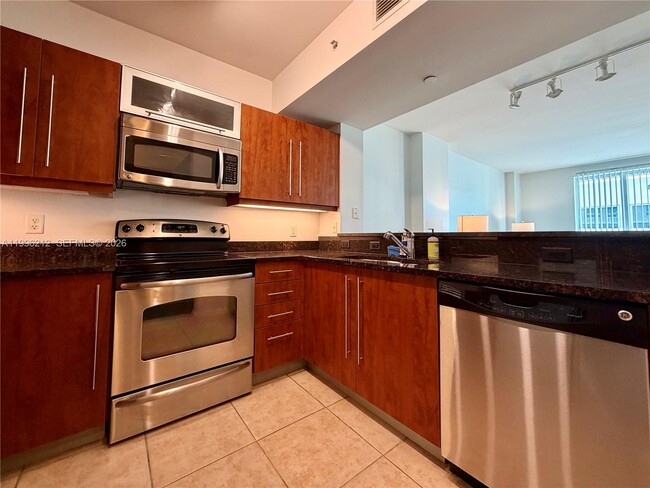 Building Photo - 7350 SW 89th St