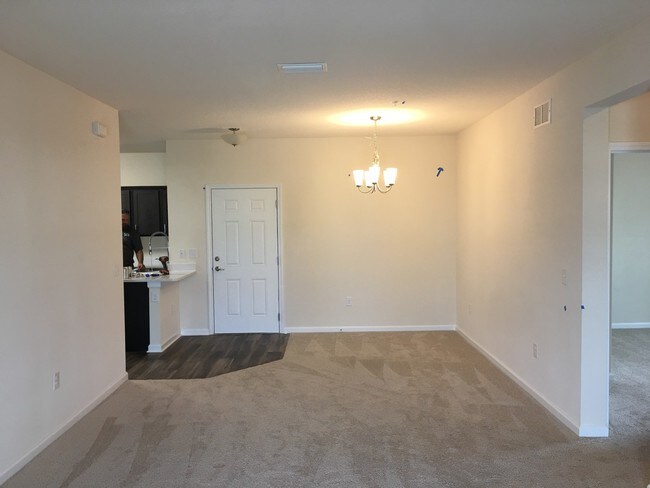 Building Photo - 3/2 Condo in Desirable Town Center Area/ Southside Blvd Jax!