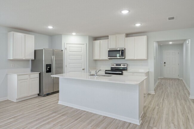 Building Photo - 522 Mary Lou Way