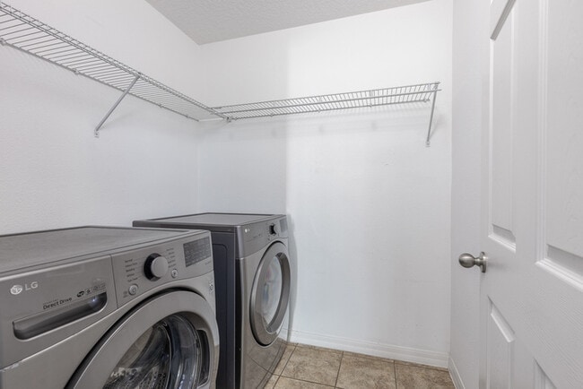 Building Photo - 4 Bedroom Home in Lake Nona with Fenced Yard