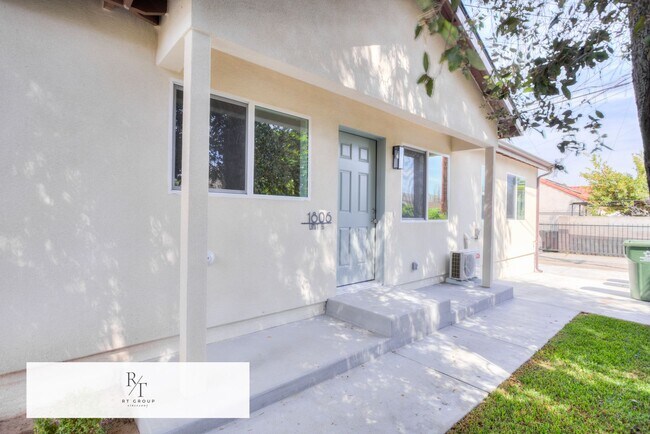 Building Photo - 2 Bed | 2 Bath | Alhambra School District