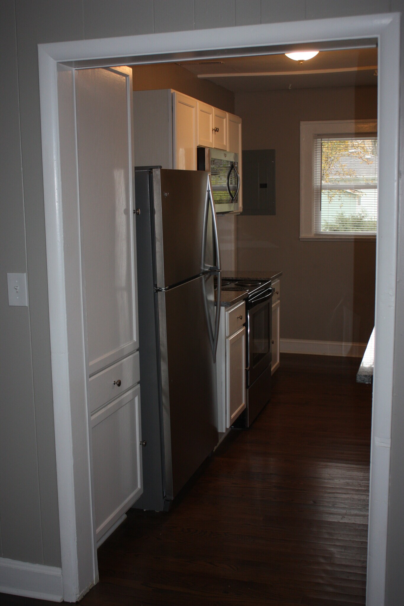 Kitchen 2 - 209 E 80 Terrace