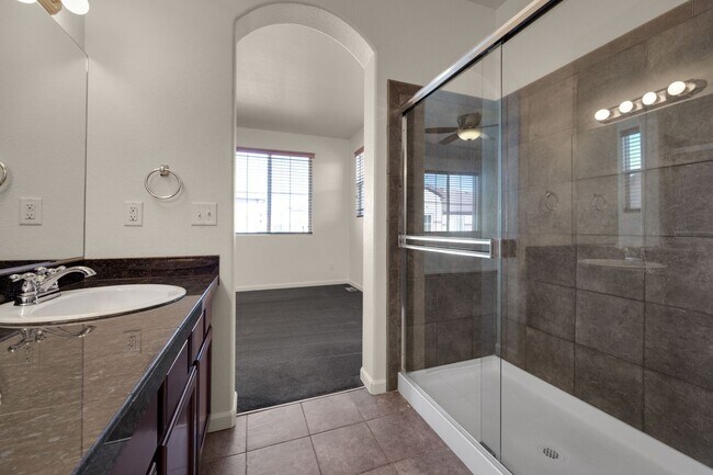 Building Photo - 4723 Mossy Rock Grove