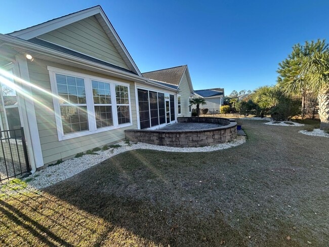 Building Photo - 1189 Parish Way