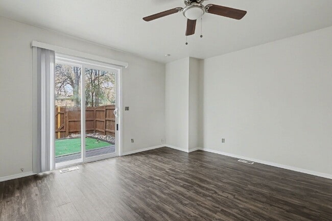 Building Photo - 4152 Charleston Dr