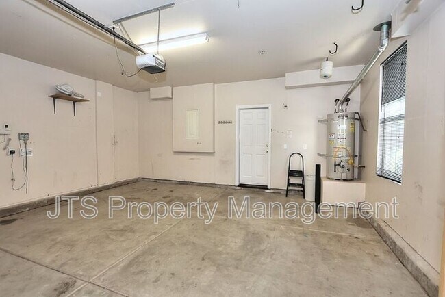 Building Photo - 506 Navigator Dr