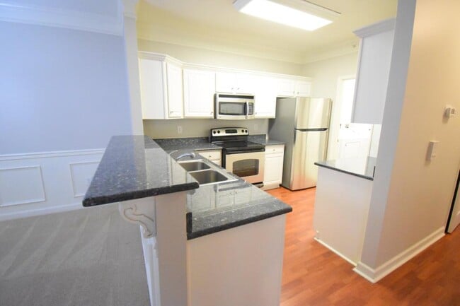 Building Photo - 16423 Golden River Ln