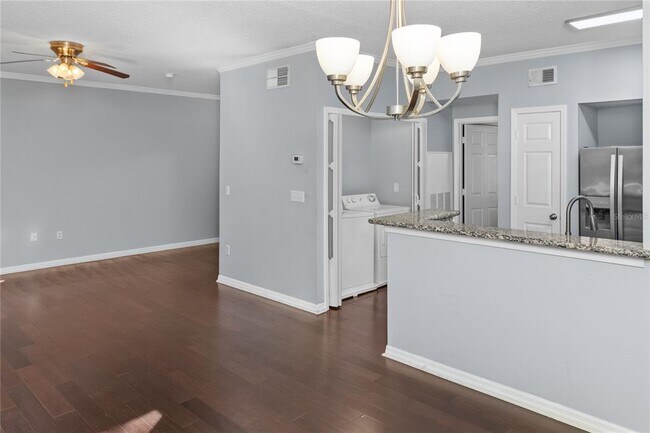 Building Photo - 10000 SW 52nd Ave